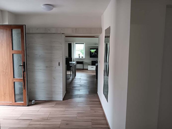 chodba-5048- - U vodní nádrže Rozkoš