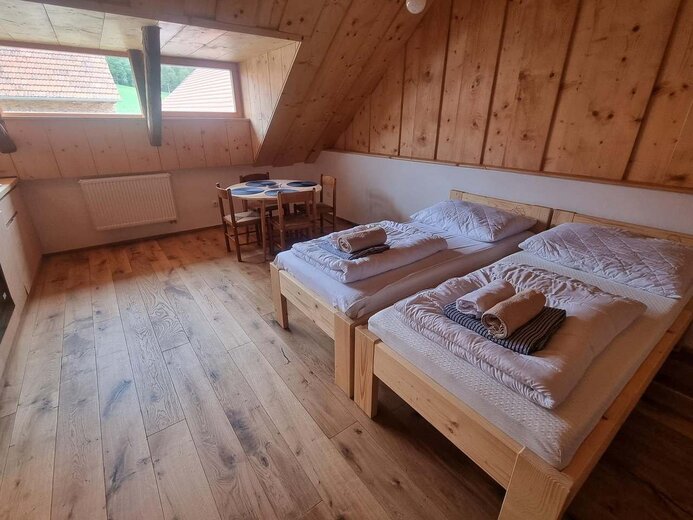 apartman-8-v-c-2-luzka-a57c-0a3d-1172892 - Netolice