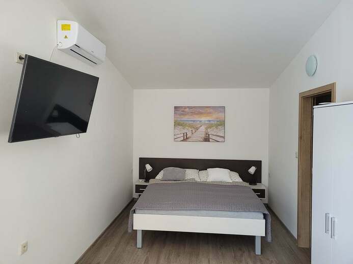 apartman-obyvaci-pokoj-manzelska-postel-c608- - Termály Velké Losiny