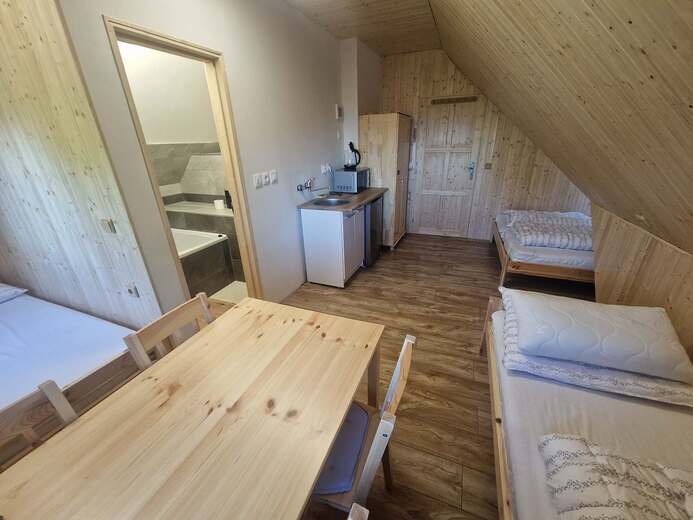 pokoj-c-8-968d- - Pod Předním Žalým