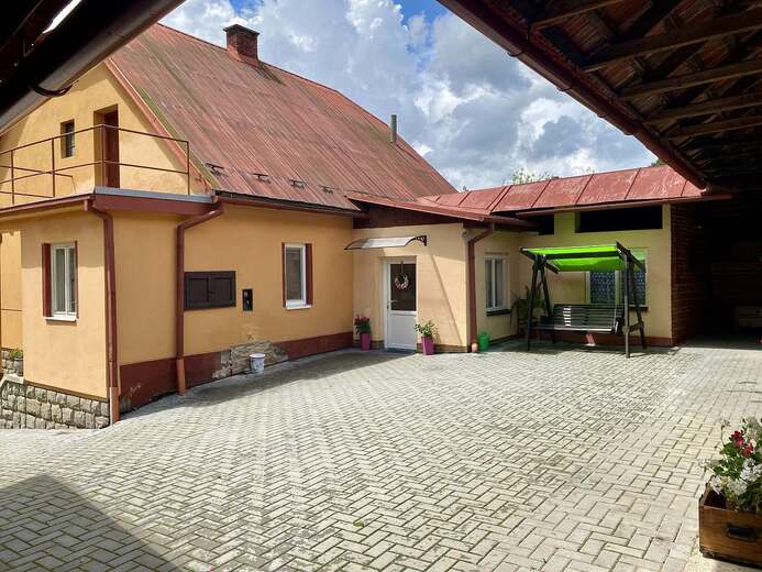 dvur-09a8- - Žítková