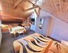 loznice-3-podkrovi-5-luzek-e6e2-401c-902044 - U hradu Pecka