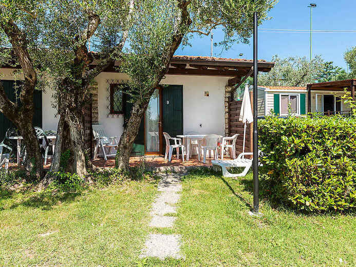 1961213 - Lago di Garda-Moniga del Garda